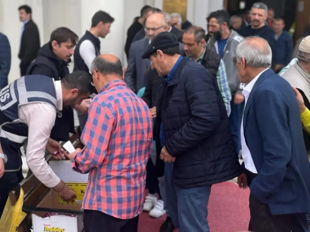 İli&ccedil;&rsquo;te şehit polisler i&ccedil;in mevlit okutuldu
