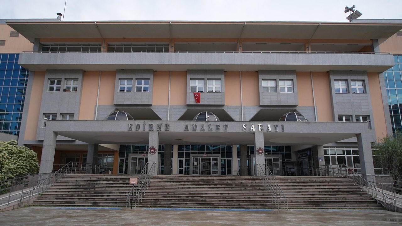 Kapıkule&rsquo;de ele ge&ccedil;irilen 50 milyon liralık uyuşturucuda 2 ş&uuml;pheli tutuklandı
