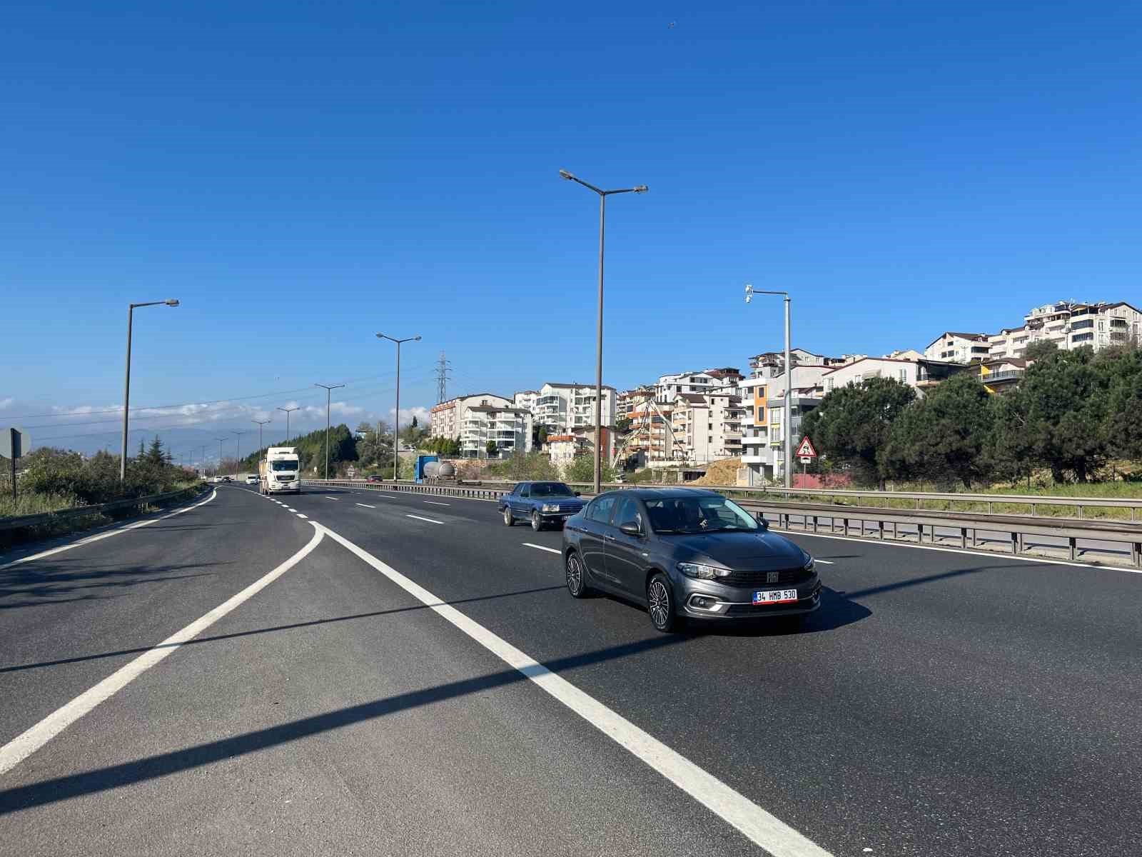 Bayram tatilinin 3’üncü gününde trafik akıcı seyrediyor