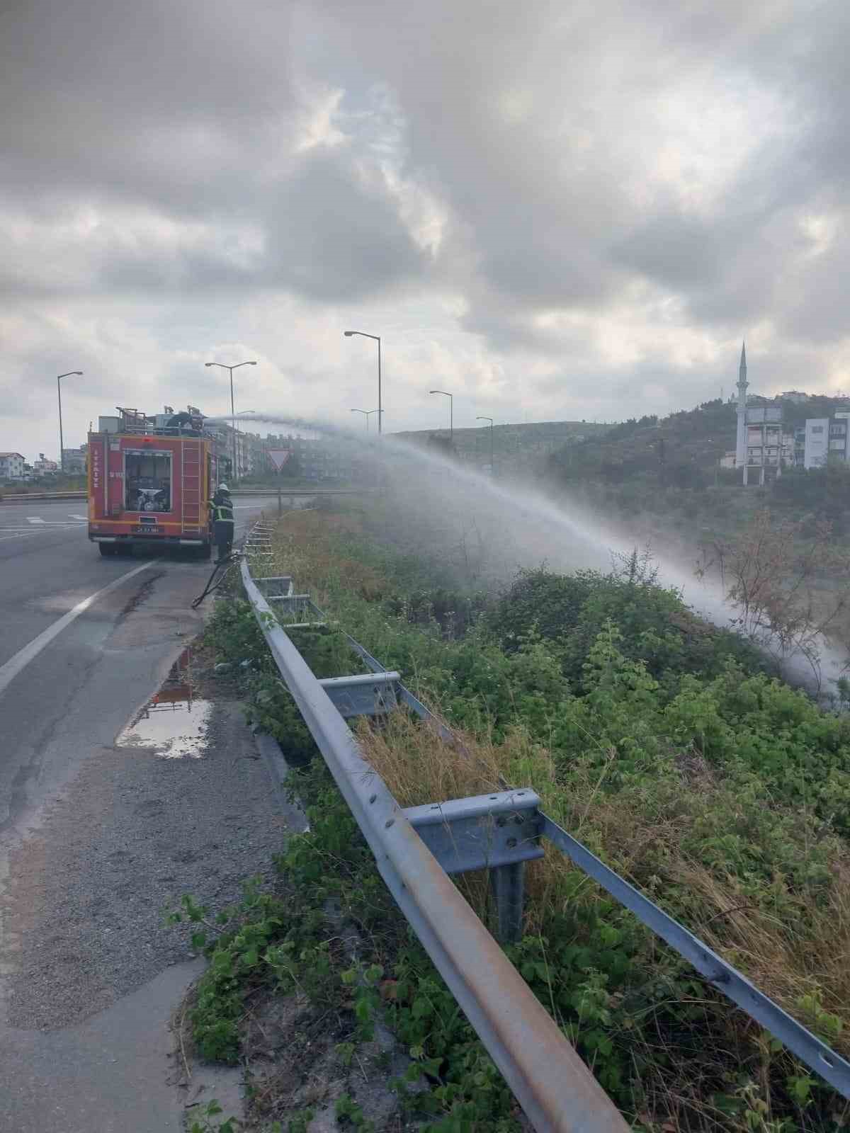 Belen’de otluk yangını
