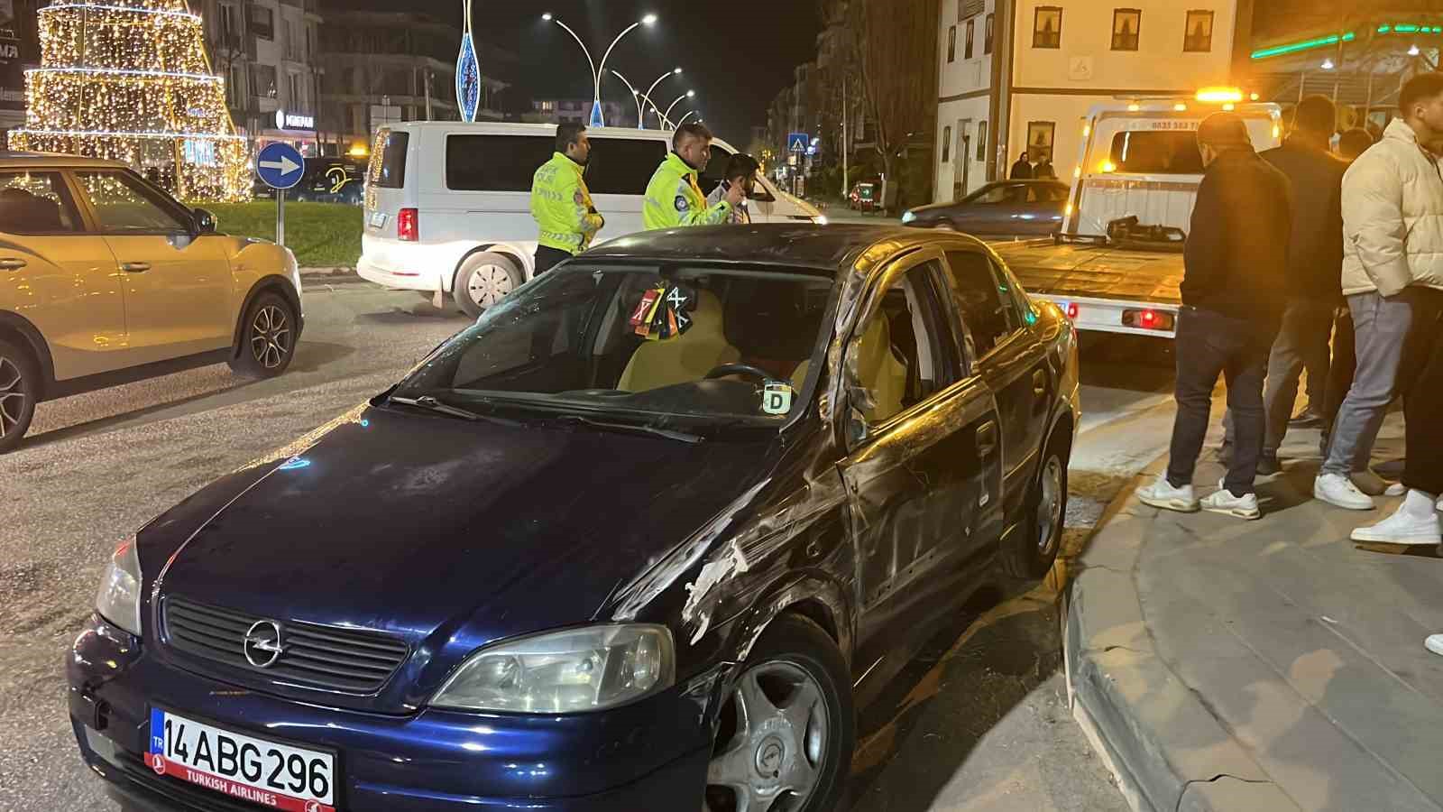 Trafiği birbirine kattı: Kaçtığı kaza yerine geri geldi
