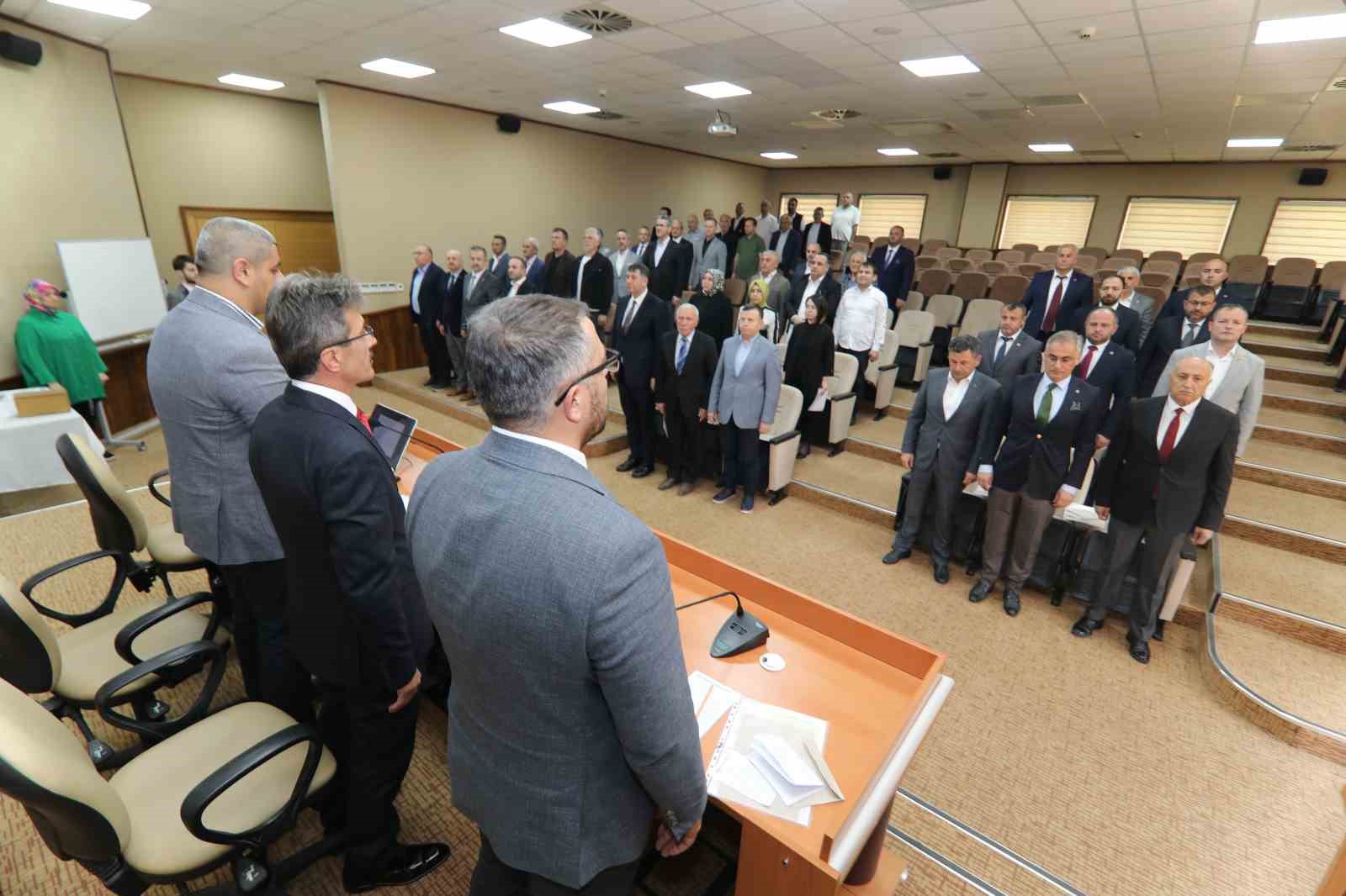 Erenler’de yeni dönemin ilk meclis toplantısı yapıldı
