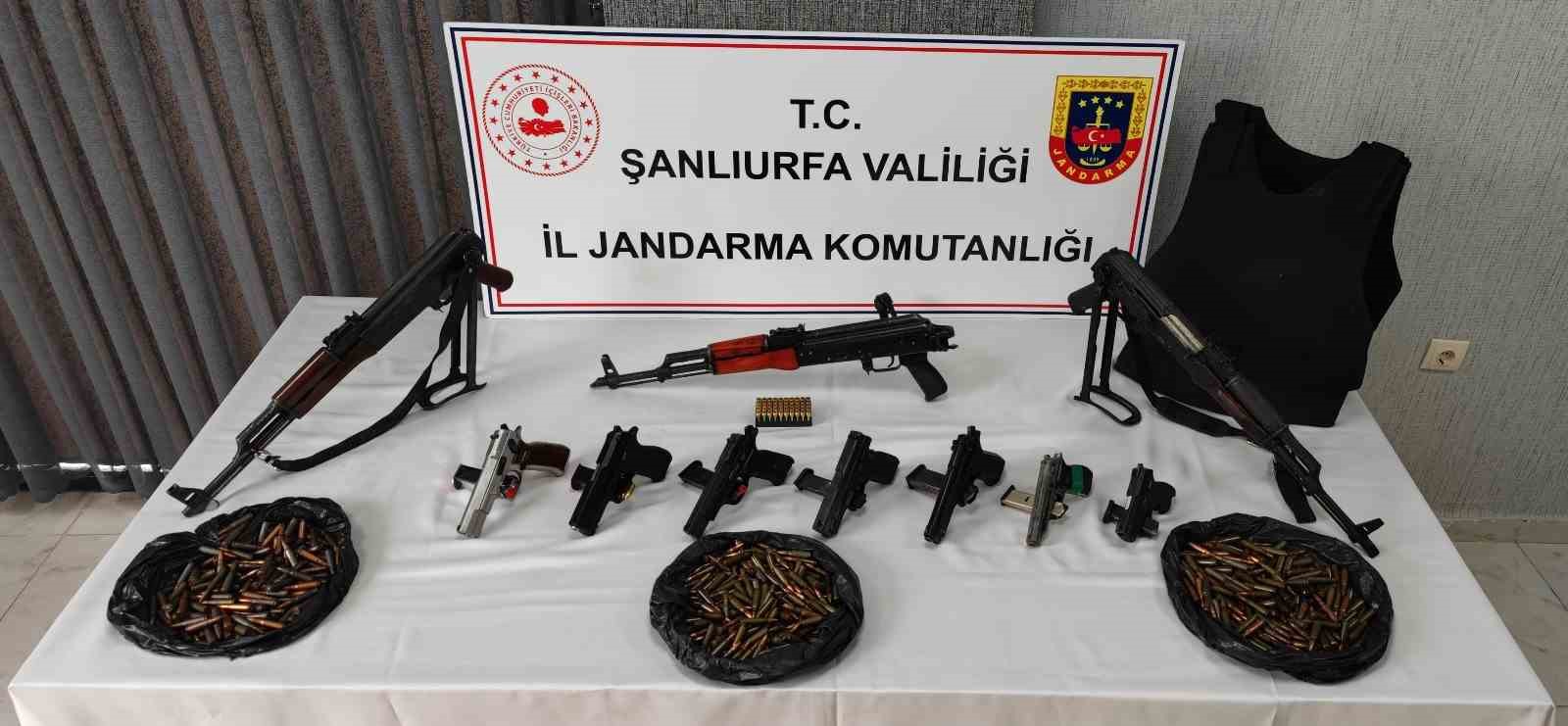 Viranşehir&rsquo;de dronlu ve termal kameralı silah ka&ccedil;ak&ccedil;ılığı operasyonu
