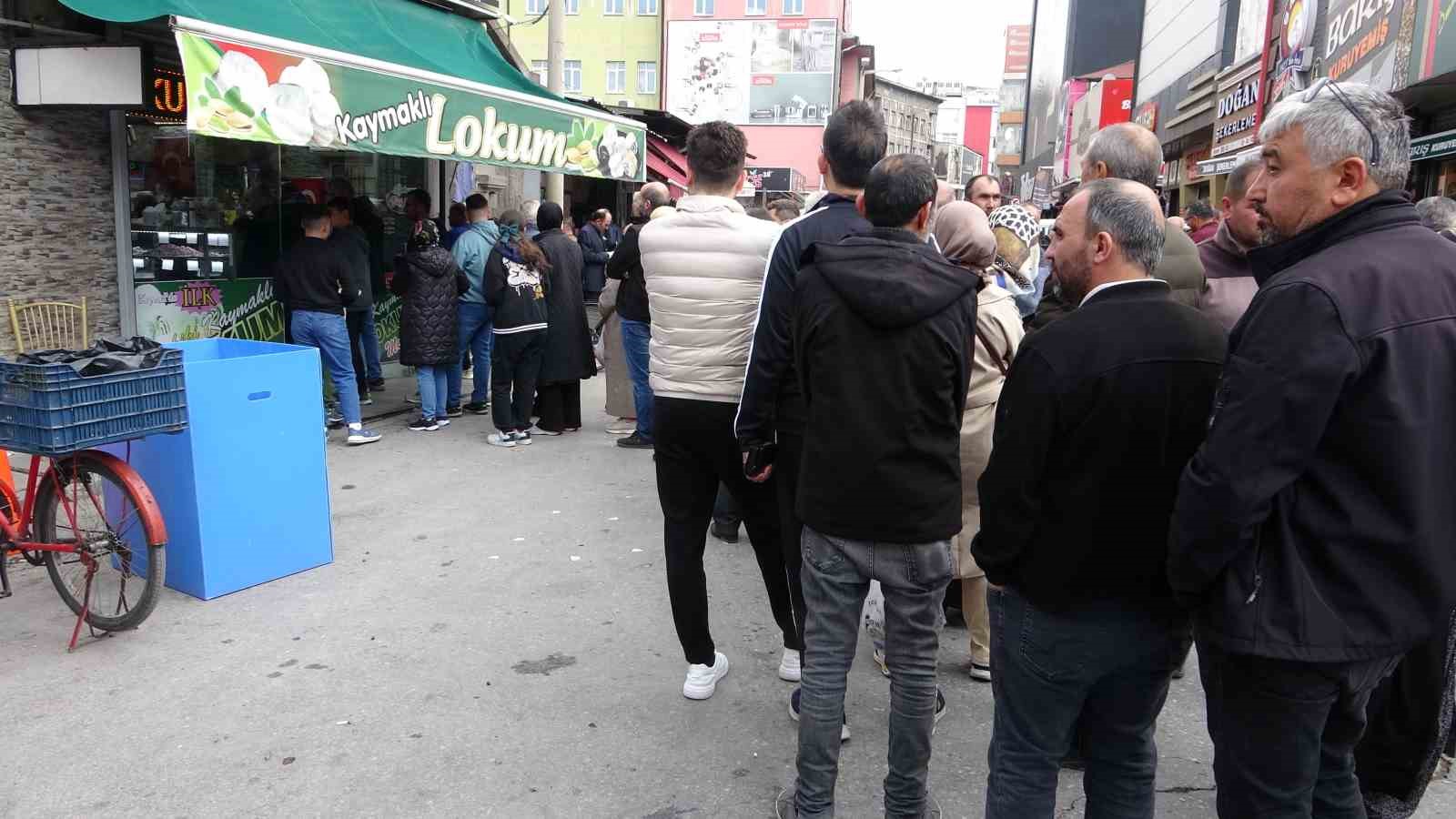 Kayseri&rsquo;de Tarihi Kapalı &Ccedil;arşı bayram &ouml;ncesi doldu taştı
