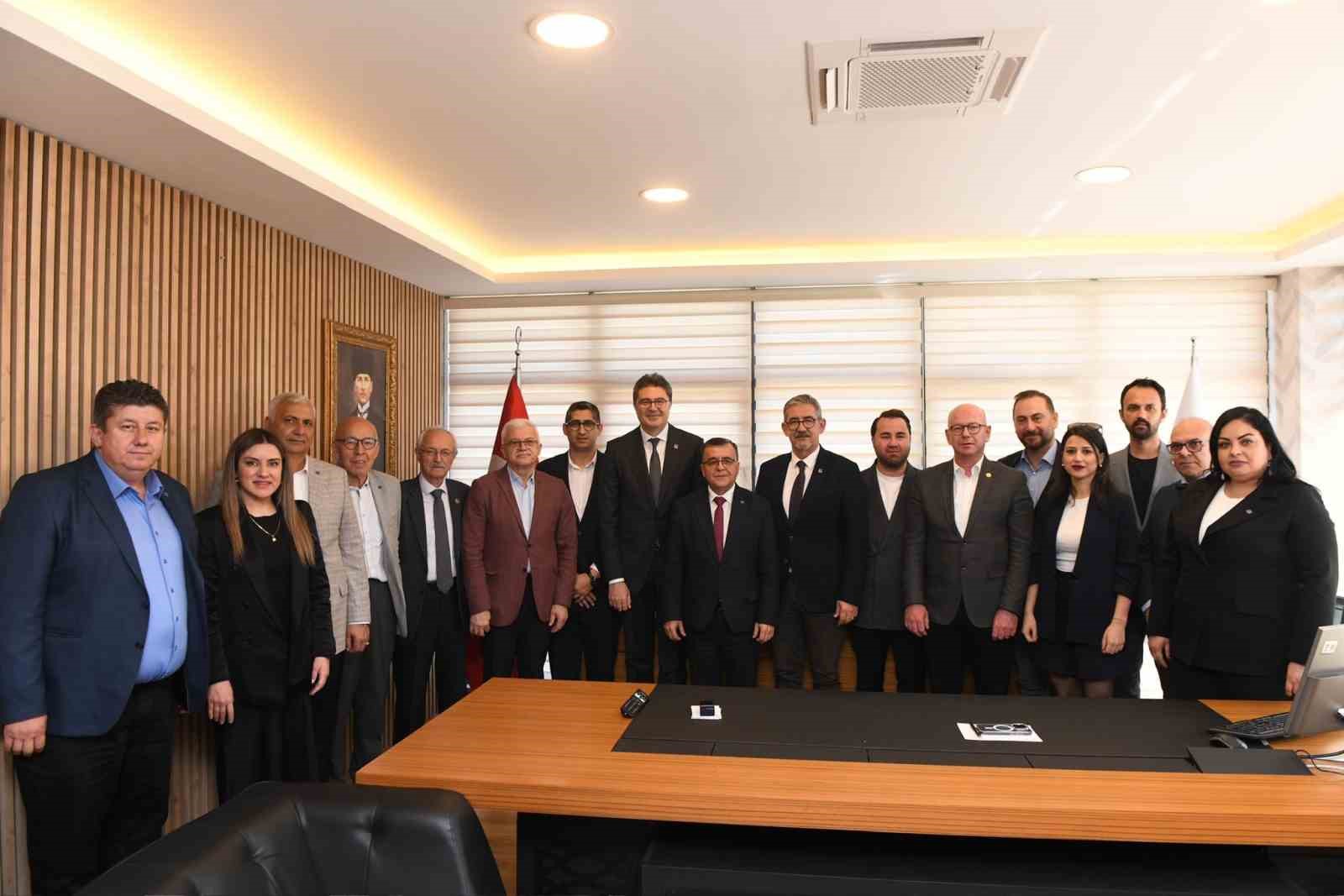 CHP Genel Başkan Yardımcısı Aytekin Başkan Şehirli’yi ziyaret etti
