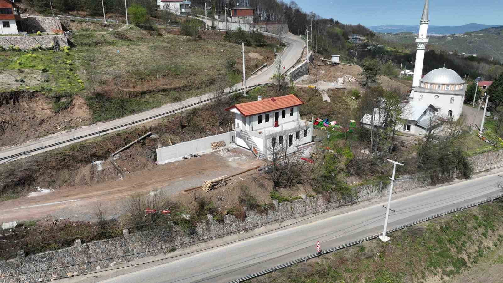 Kazandere’ye köy konağı yapılıyor
