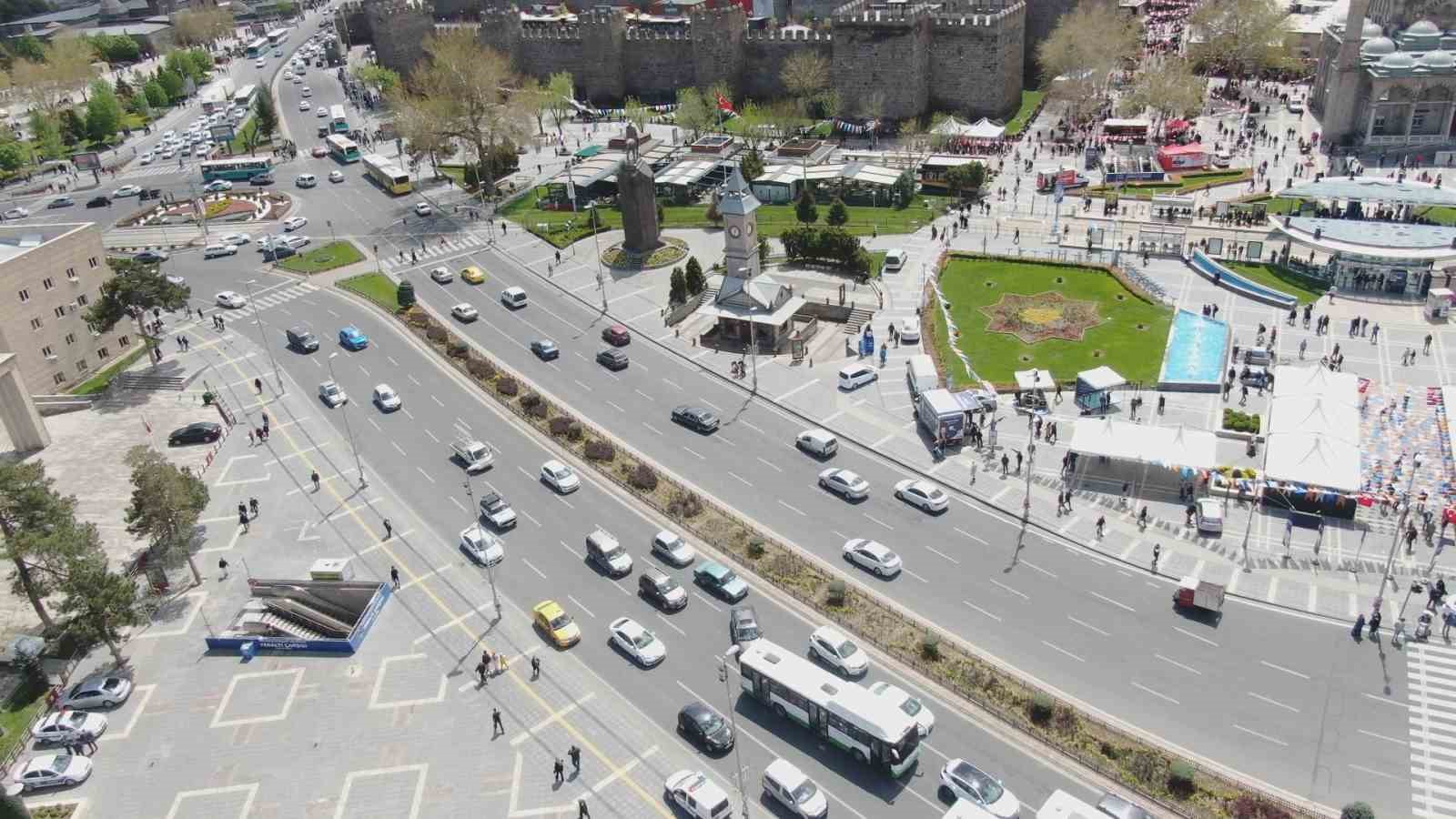 Kayseri’ camilerinin ‘Ramazan Karnesi’