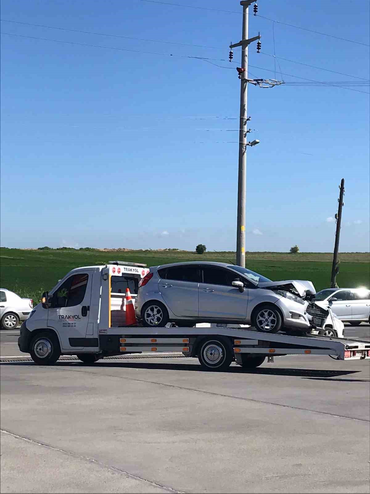 Lüleburgaz’da trafik kazası: 2 yaralı
