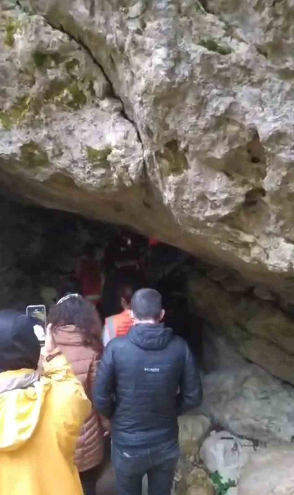 Van G&ouml;l&uuml;&rsquo;ne dikkat &ccedil;ekmek i&ccedil;in yurtdışına tur d&uuml;zenlediler
