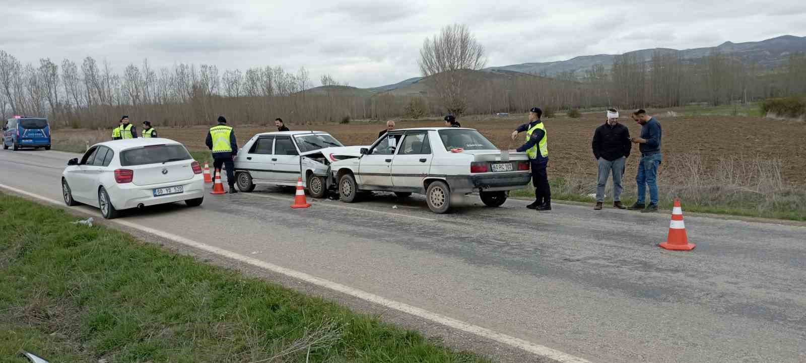 Tokat’ta şerit ihlali, faciadan dönüldü 