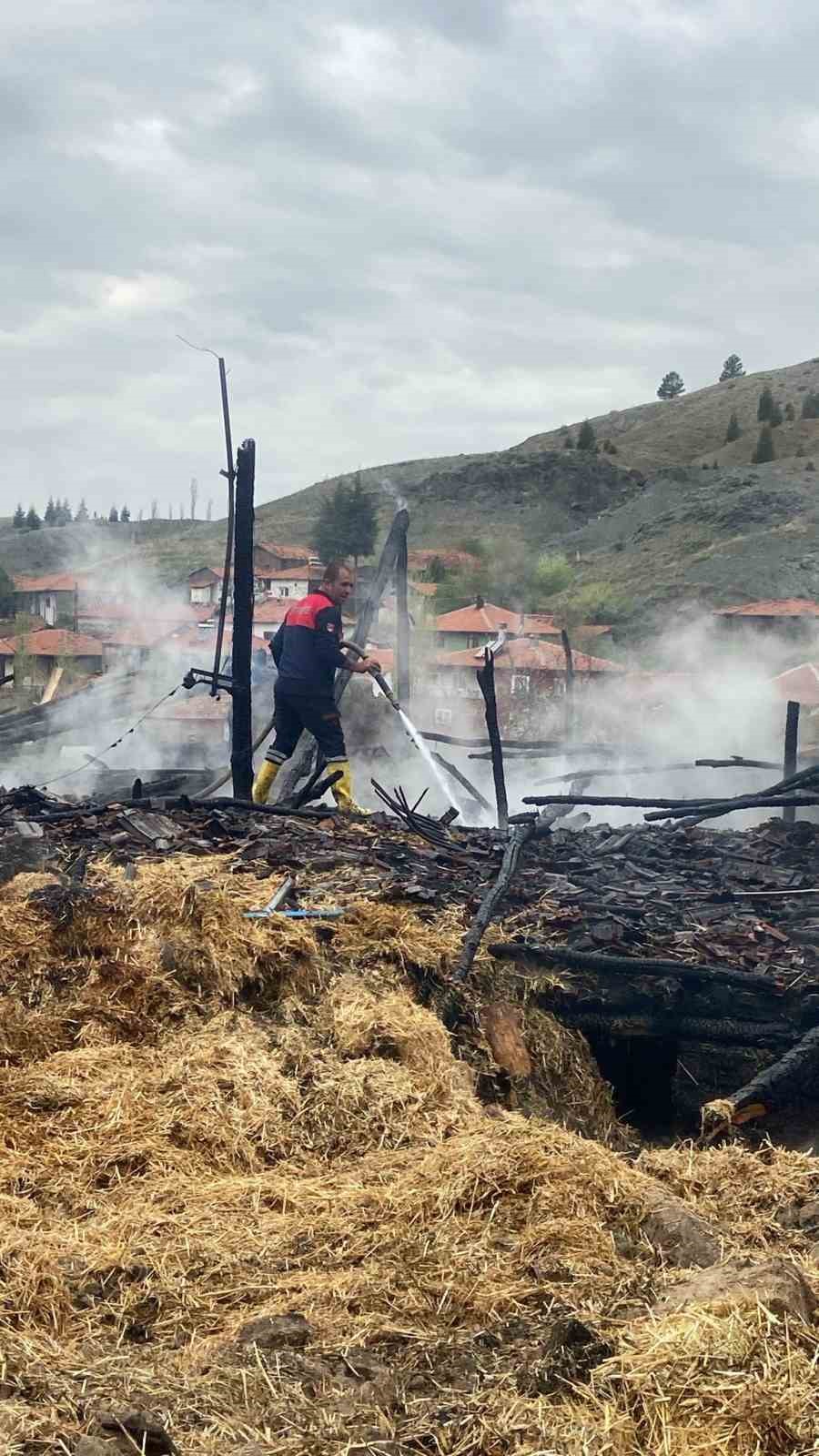 Sungurlu’da korkutan yangın