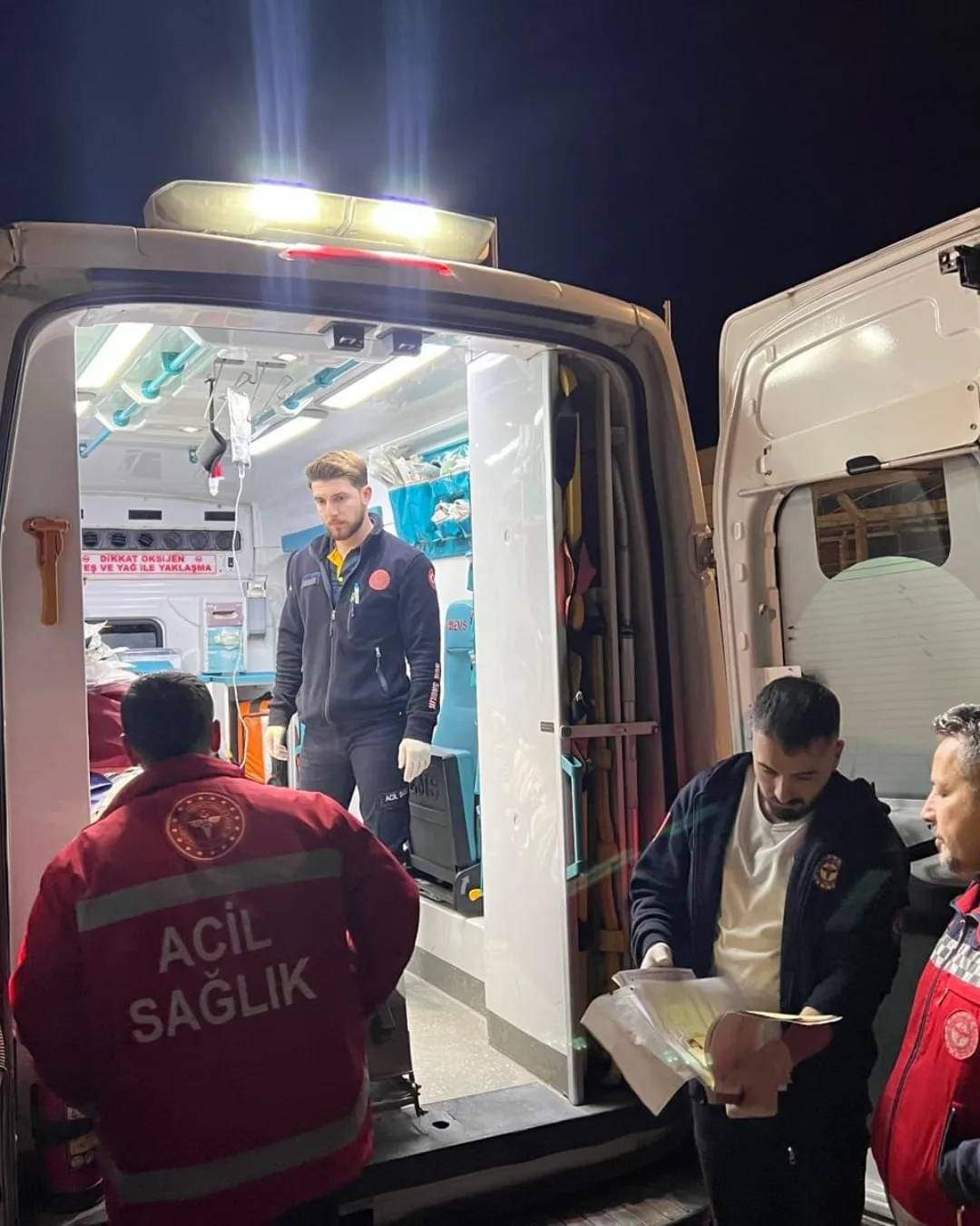 Şırnak’ta kalp rahatsızlığı geçiren kadın ambulans uçakla Ankara’ya sevk edildi
