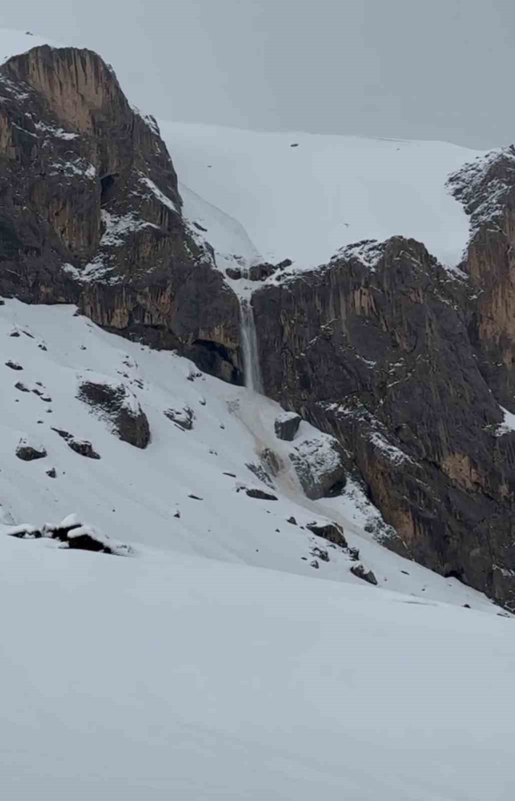 Doğaseverler Cennet ve Cehennem Vadisini gezdi
