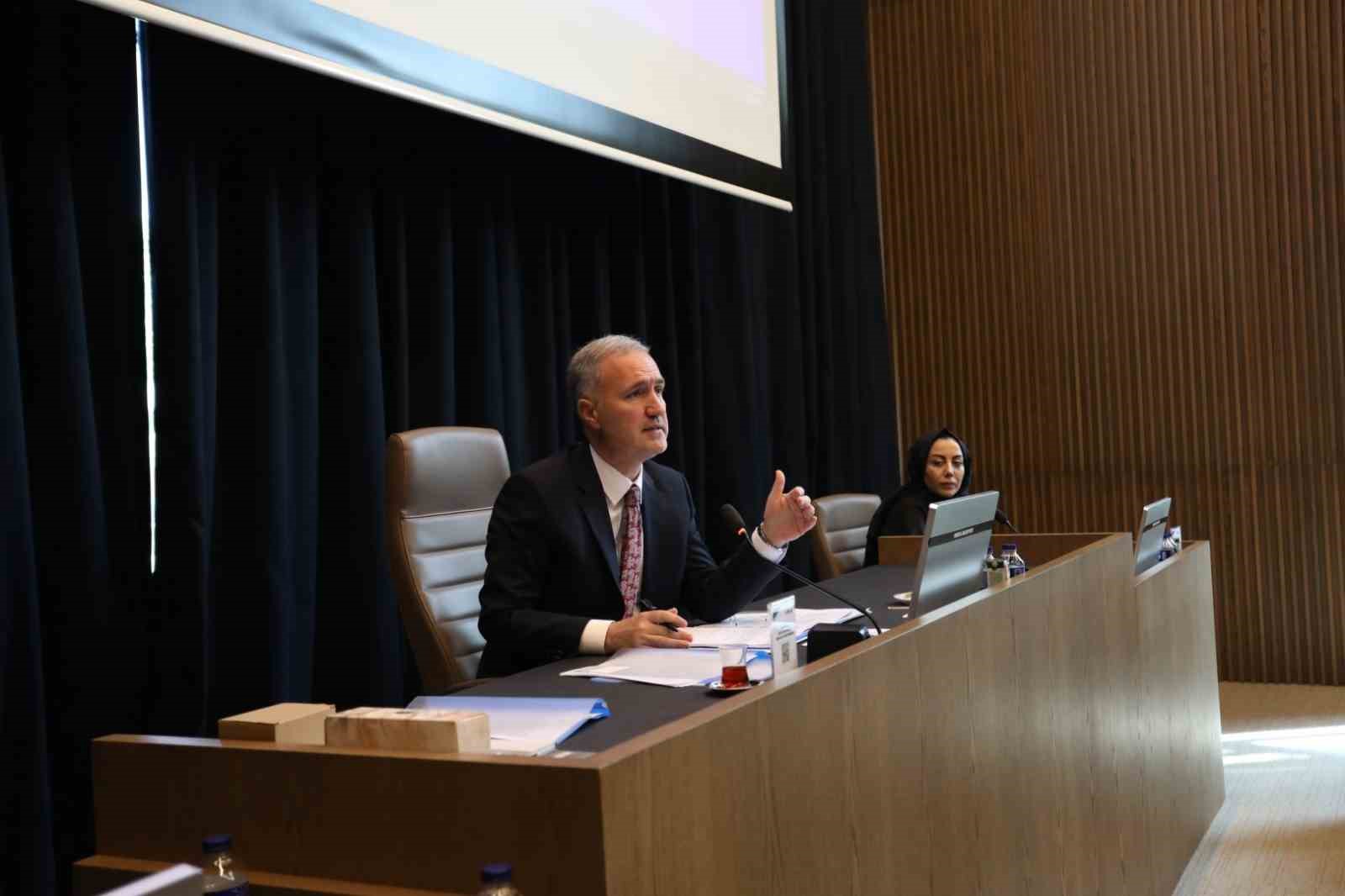 İneg&ouml;l Belediye Meclisi ilk toplantısını ger&ccedil;ekleştirdi
