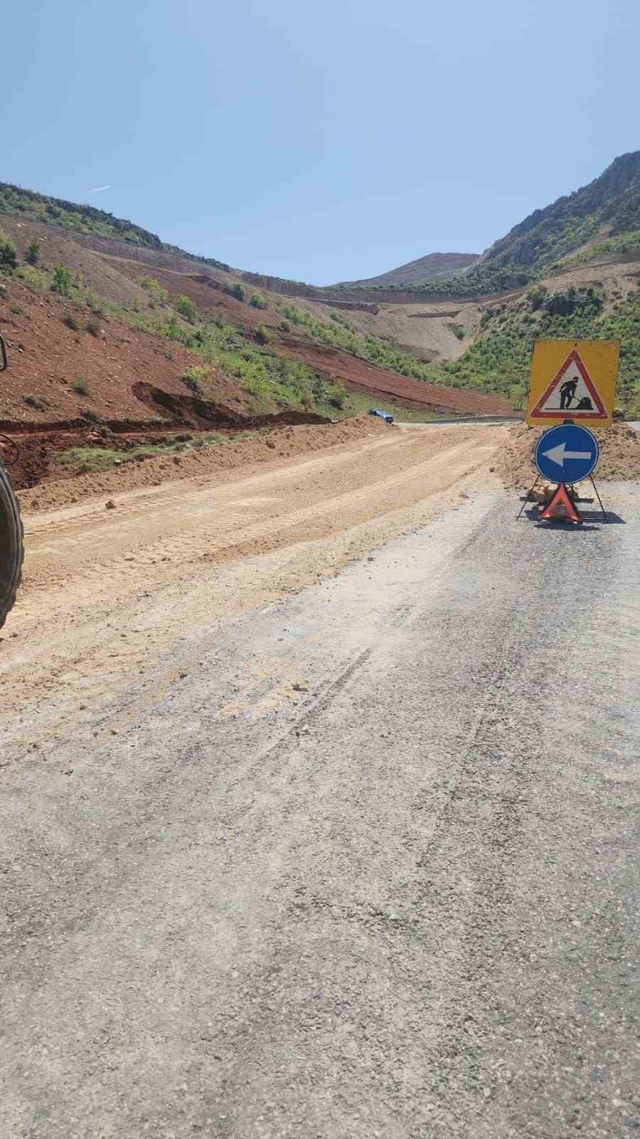 Siirt&rsquo;te &ccedil;&ouml;ken yol trafiğe a&ccedil;ıldı
