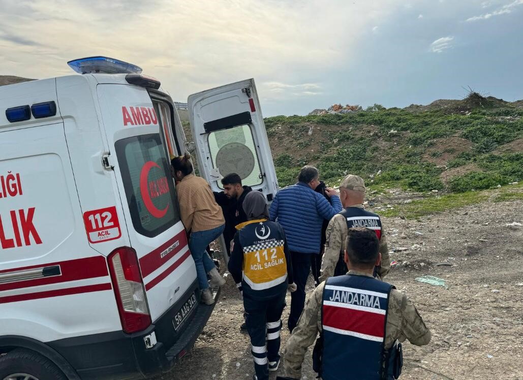 Gen&ccedil; kadın ikna edildi, intihardan vazge&ccedil;ti
