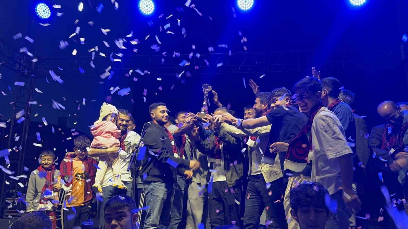 Ali Kınık, Beyköylüler ile buluştu