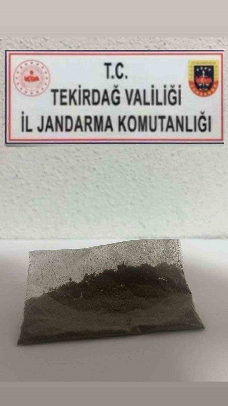 Tekirdağ&rsquo;da uyuşturucu operasyonu 7 g&ouml;zaltı
