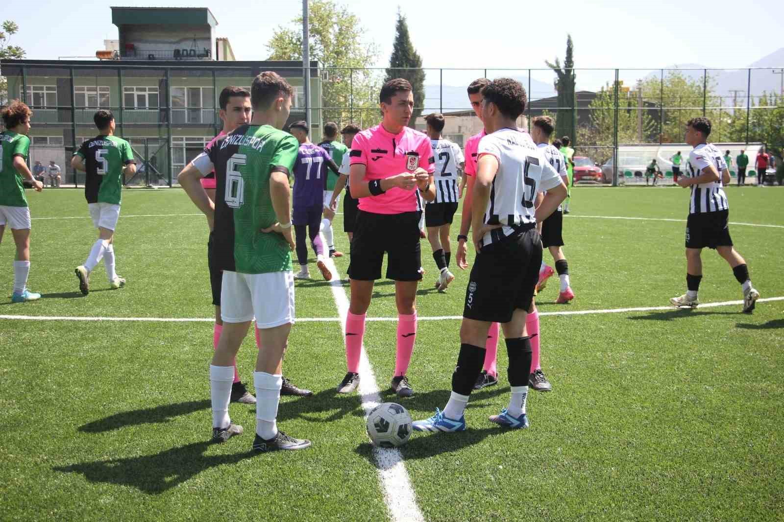 Denizlispor, U16 Gelişim Ligi’nde sezonu farklı kapattı
