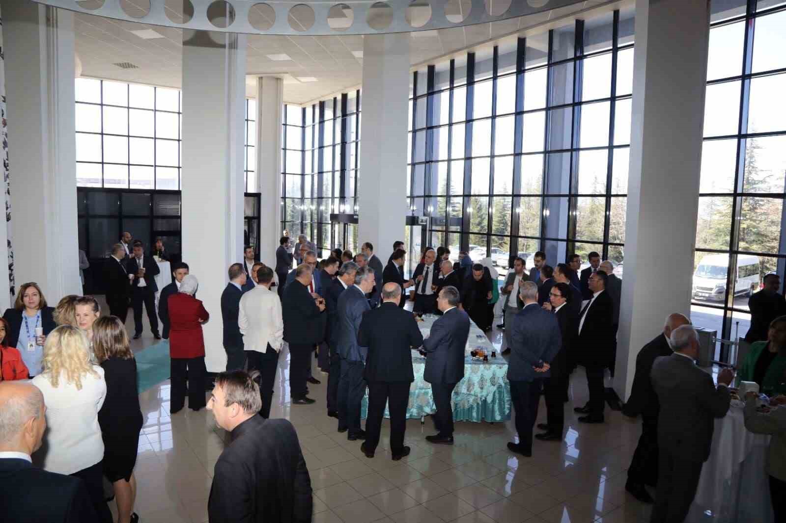 Erciyes &Uuml;niversitesi&rsquo;nde Geleneksel Bayramlaşma T&ouml;reni
