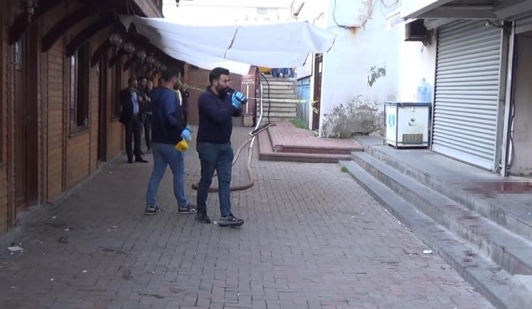 Tunceli&rsquo;de bı&ccedil;aklı kavga: 4 yaralı 