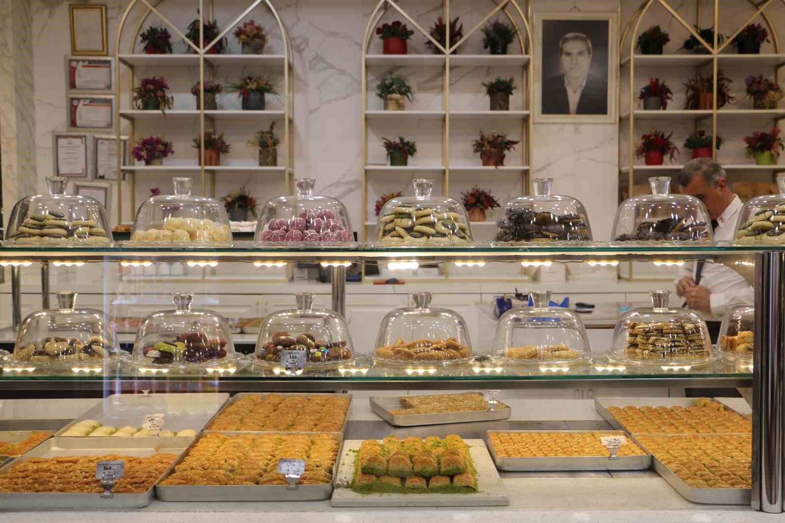 Hacıbaba Pastaneleri Diyarbakır’da bayram sürecinde 30 ton tatlı sattı
