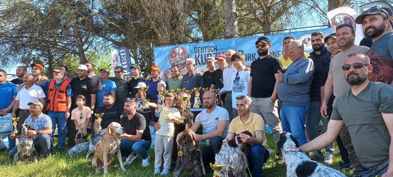 Fermalı av köpekleri 3’üncü kez yarıştı
