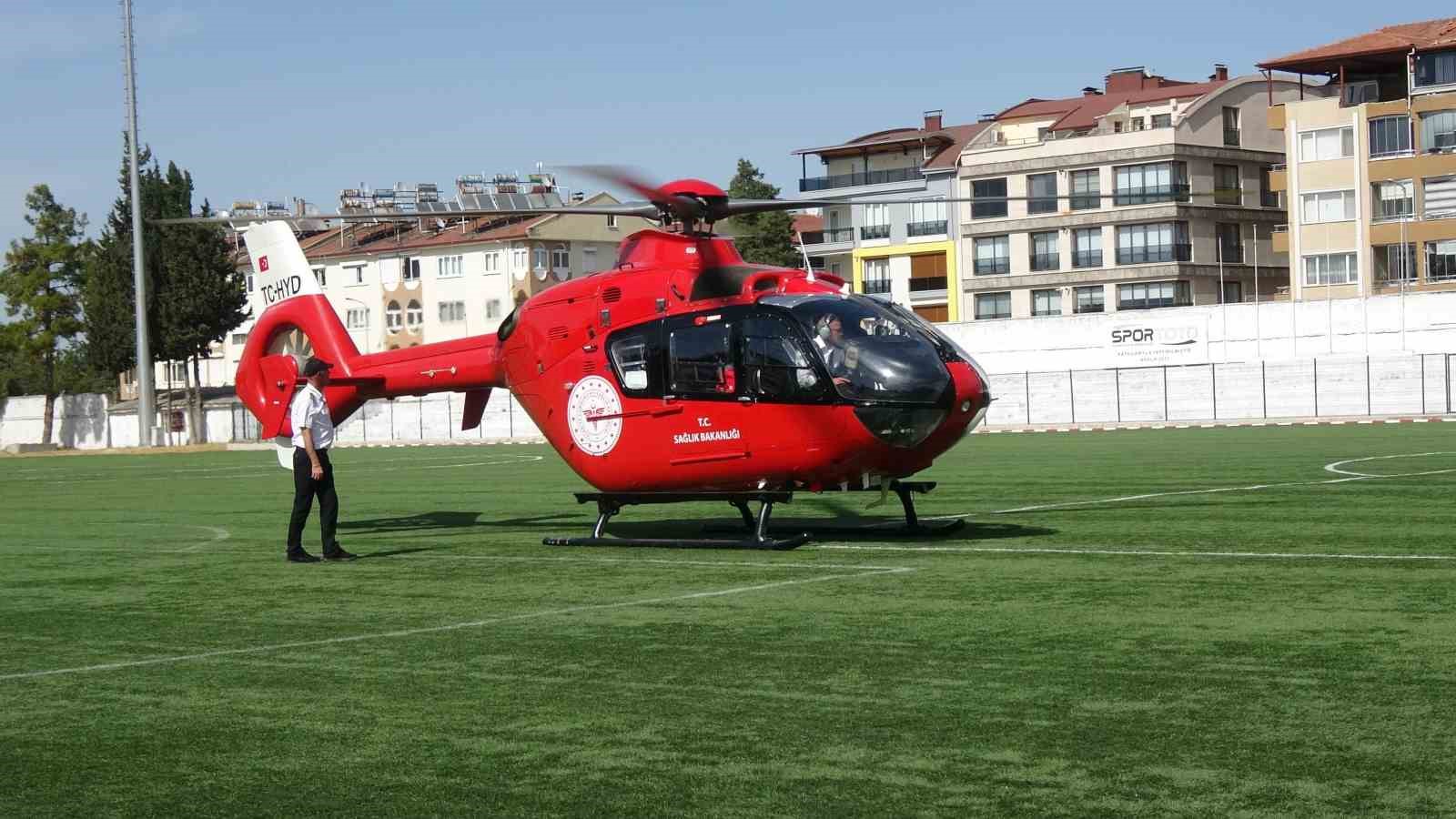 Ambulans helikopter nakil bekleyen koah hastası için havalandı
