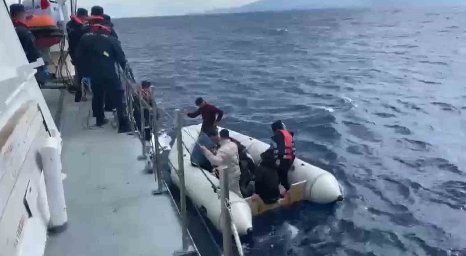 (Özel) Yunanistan ölüme terk etti, Türk Sahil Güvenlik kurtardı
