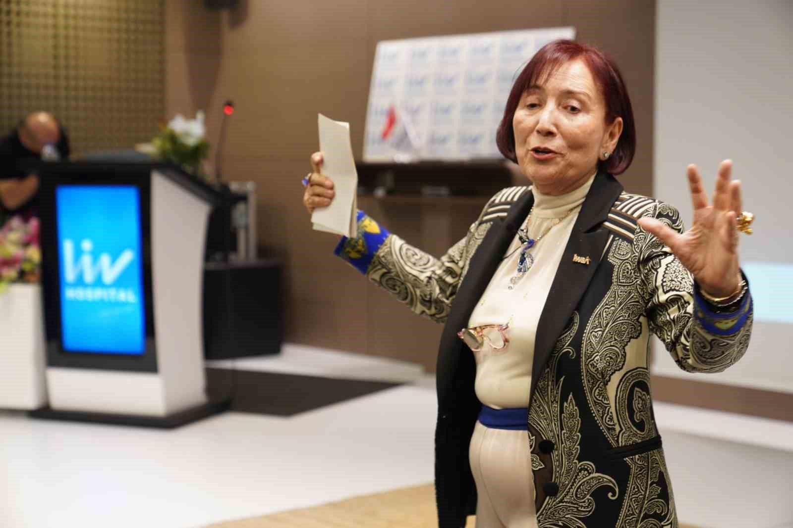 &Ccedil;ocuk Hak&rsquo;lı &Ccedil;alıştayı&rsquo;nda &ccedil;ocuk haklarının evrenselliği vurgulandı