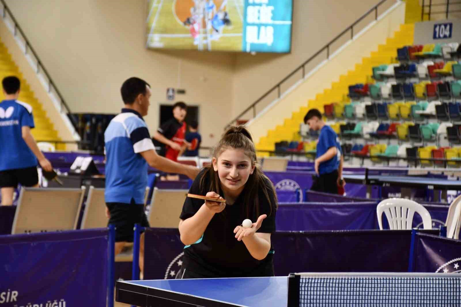 Türki Cumhuriyetleri masa tenisi şampiyonası sona erdi

