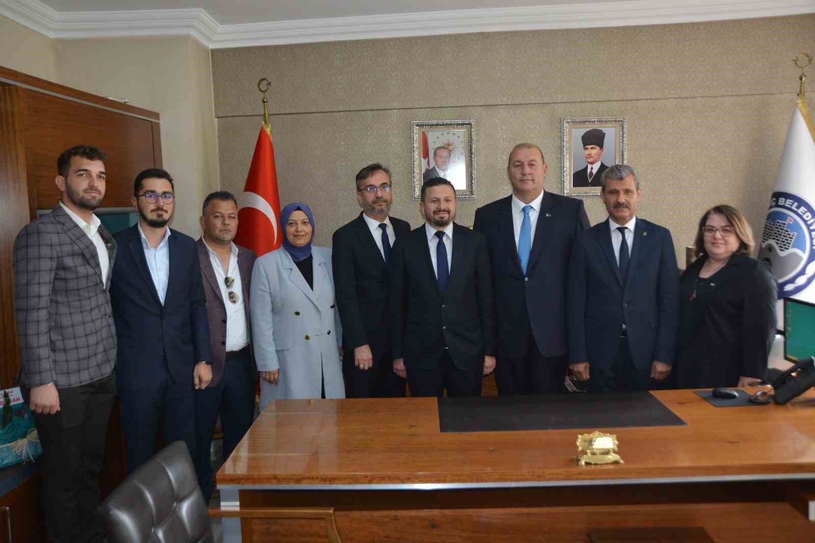AK Parti İl Başkanı Aydemir’den Başkan Göksel’e ziyaret
