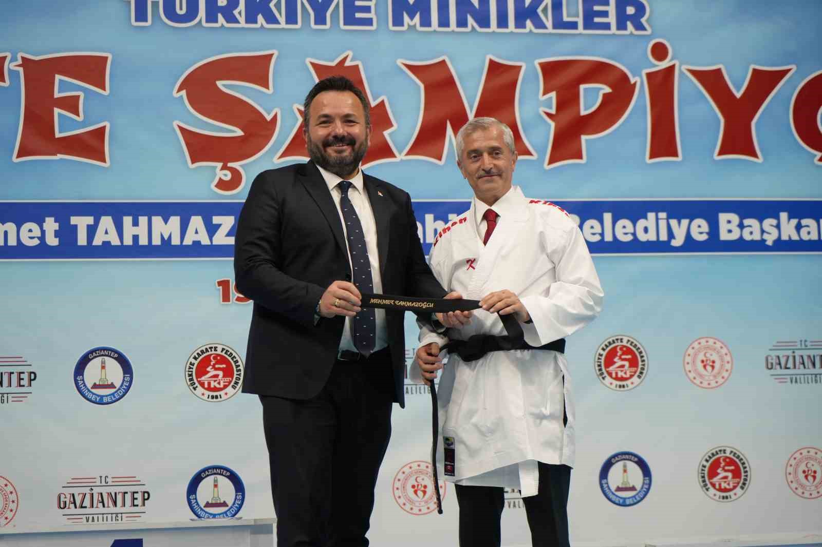Türkiye Minikler Karate Şampiyonası Gaziantep’te başladı
