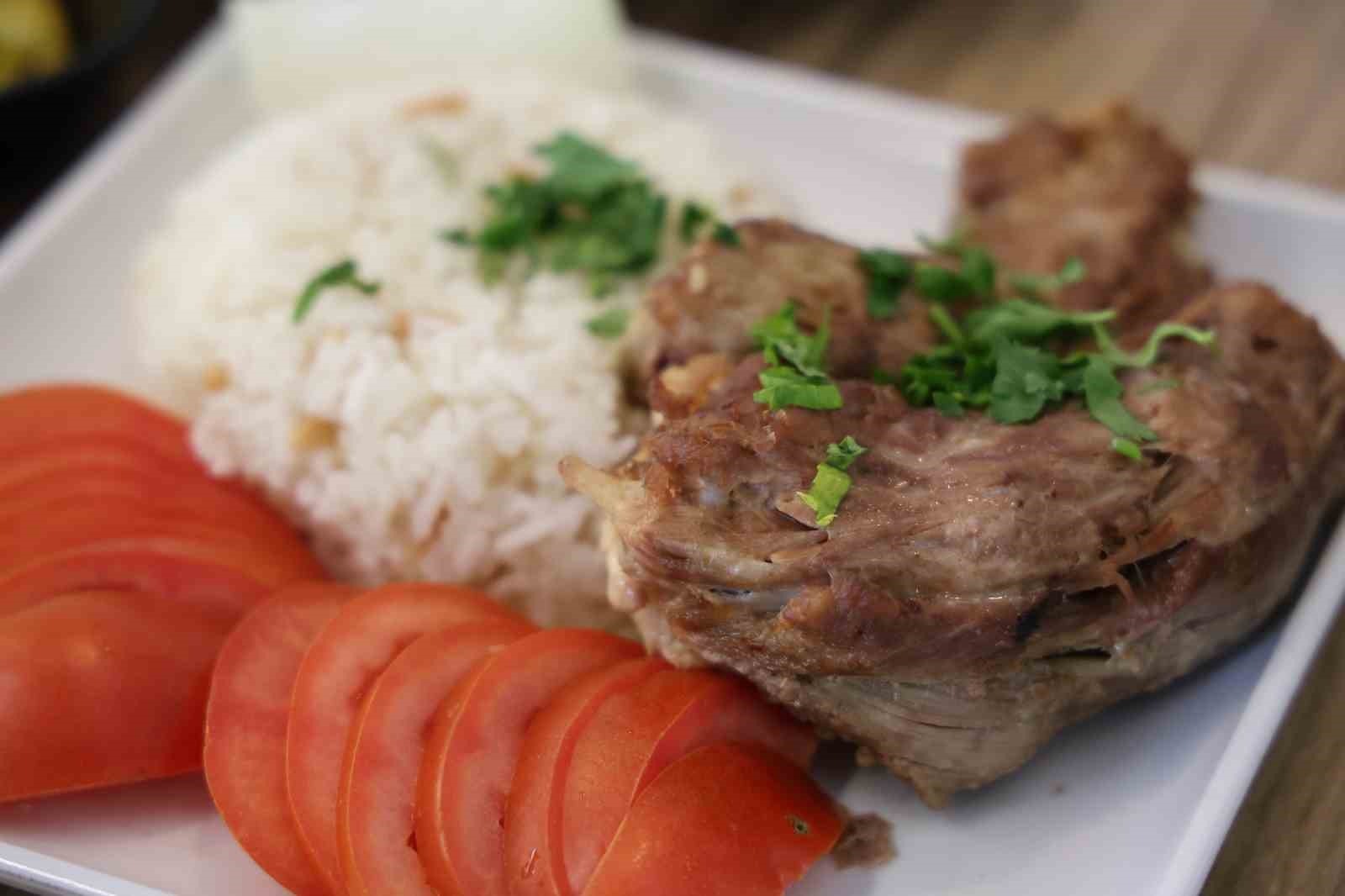 Kuzu değil, hindi boynu eti