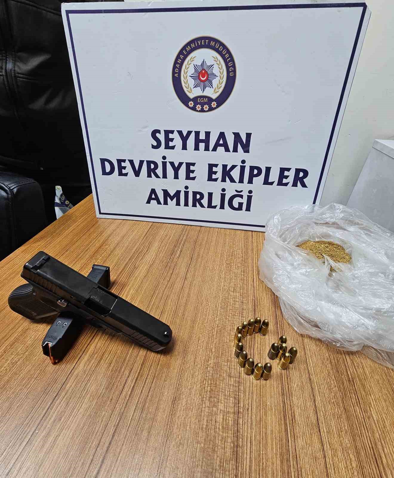 Uygulama yapan polise silah &ccedil;eken Seyhan Belediyesi Temizlik İşleri M&uuml;d&uuml;r&uuml; tutuklandı
