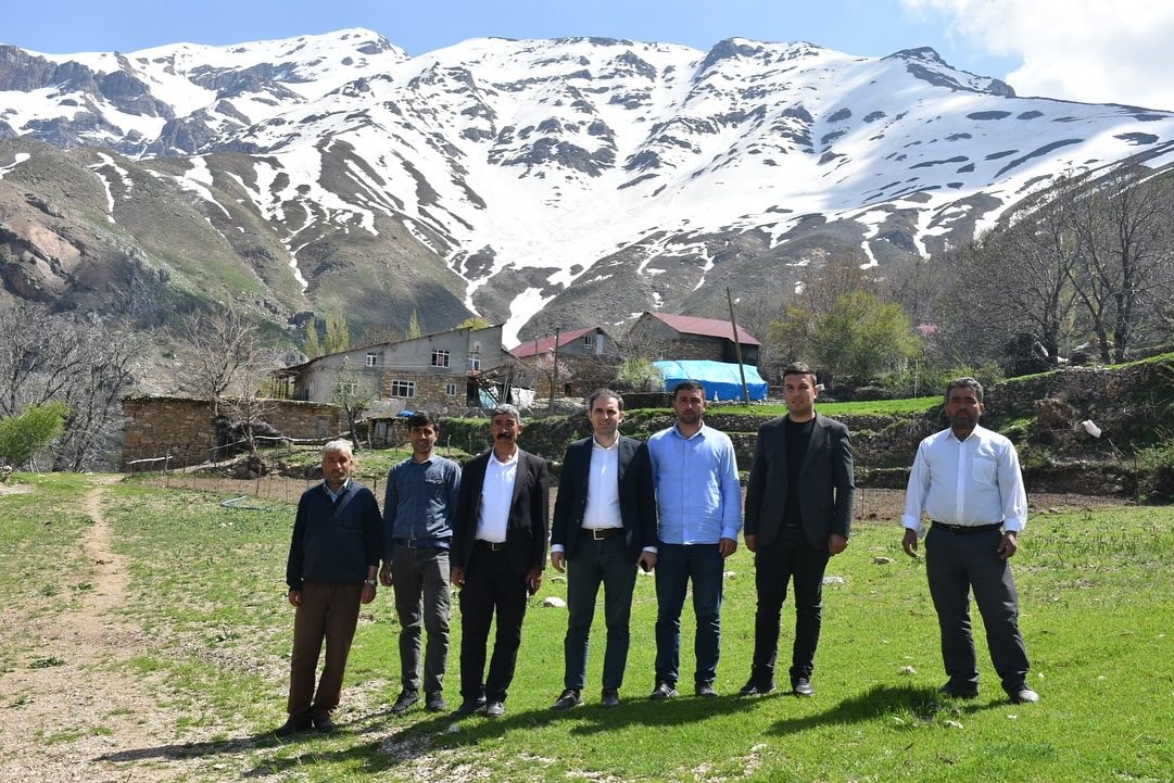 Kaymakam Mete, Sason Bitlis sınırındaki köylerde vatandaşlarla bir araya geldi
