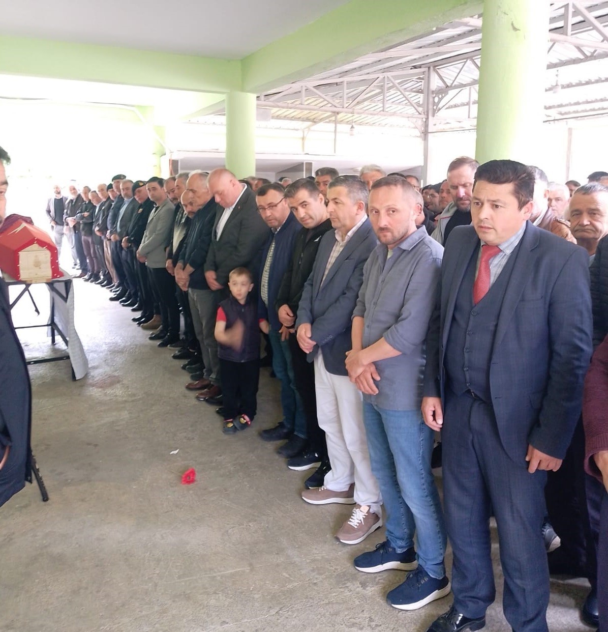 Diyarbakır Bölge Adliye Mahkemesi 8. Ceza Dairesi Üyesi Esra Köçek son yolculuğuna uğurlandı
