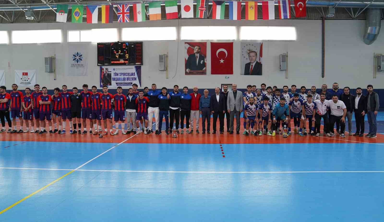Salon futbolunda Atatürk Üniversitesi şampiyon

