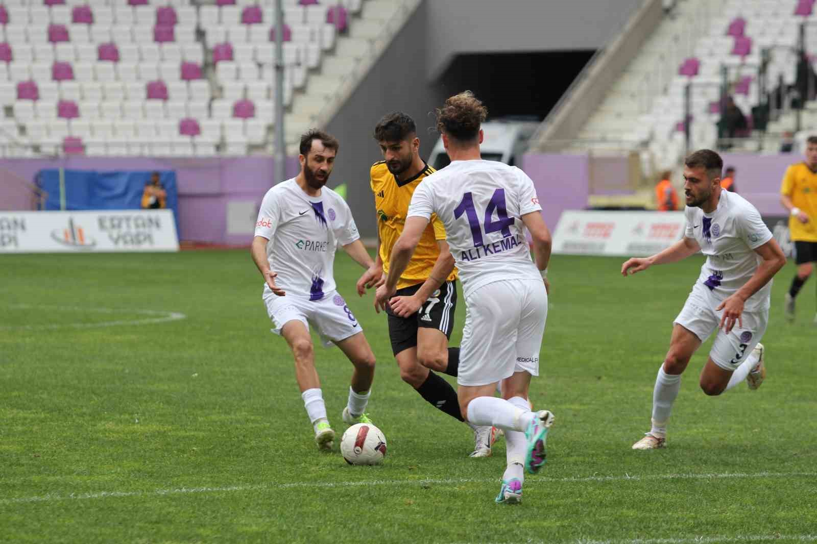 TFF 3. Lig: 52 Orduspor: 3 - Küçükçekmece Sinopspor: 3
