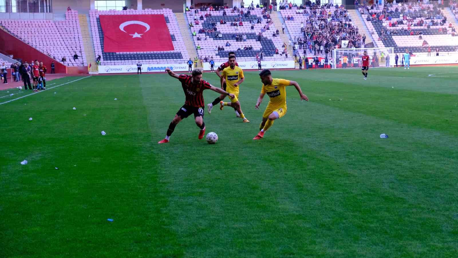 Eskişehirspor, 1926 Polatlı Belediyespor’a 1-0 mağlup oldu
