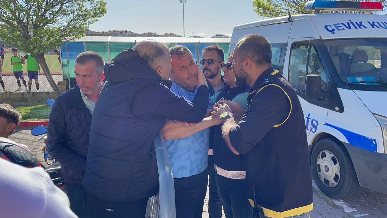 Berabere biten maçta tansiyon yükseldi