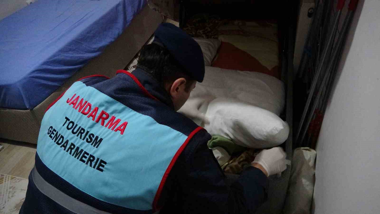 &Ccedil;anakkale&rsquo;de &ouml;ld&uuml;r&uuml;ld&uuml;, Bursa&rsquo;daki kimsesizler mezarlığından &ccedil;ıktı
