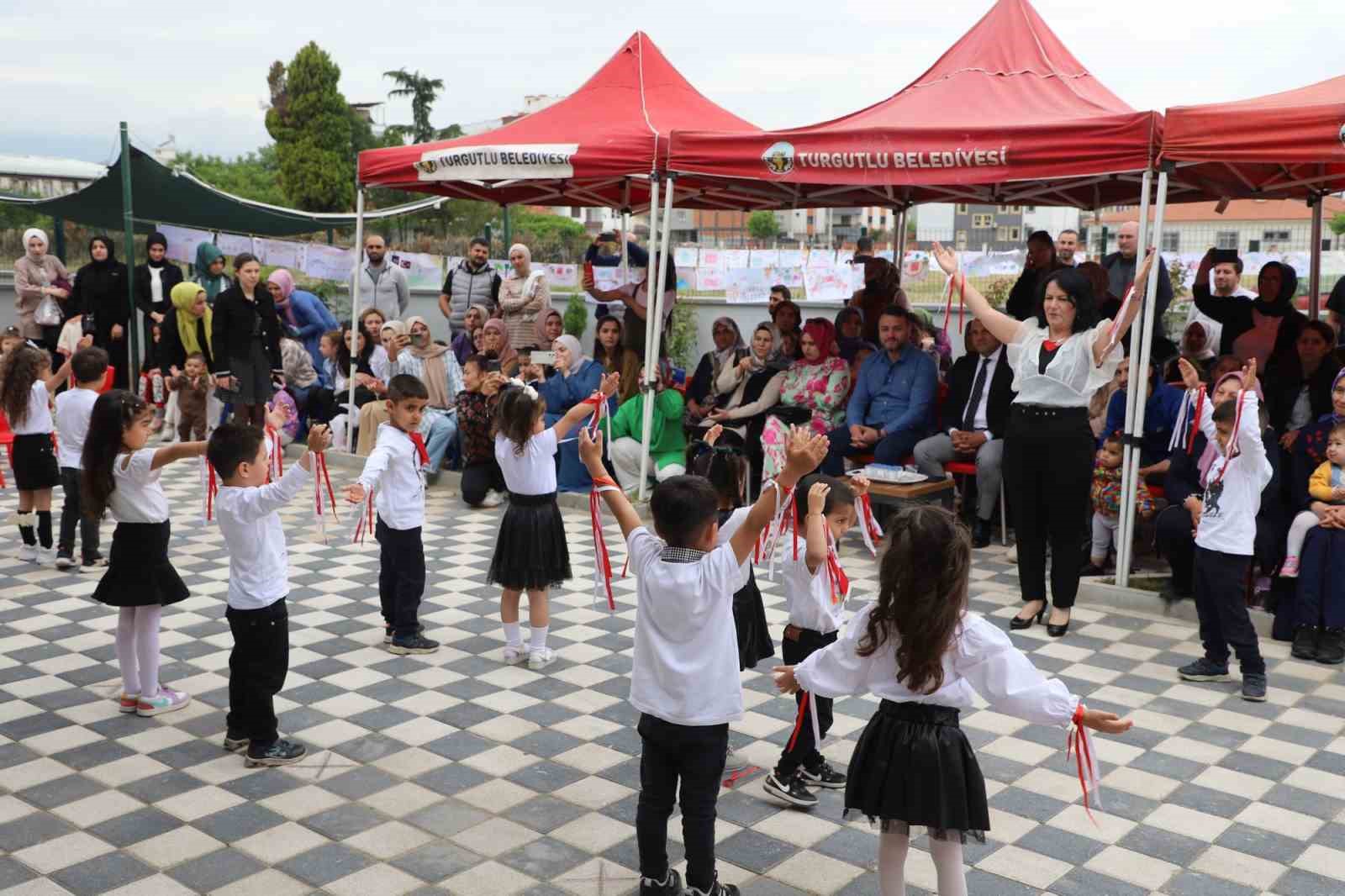 Turgutlu Belediyesi Çocuk ve Kültür Sanat Merkezi’nde 23 Nisan coşkusu
