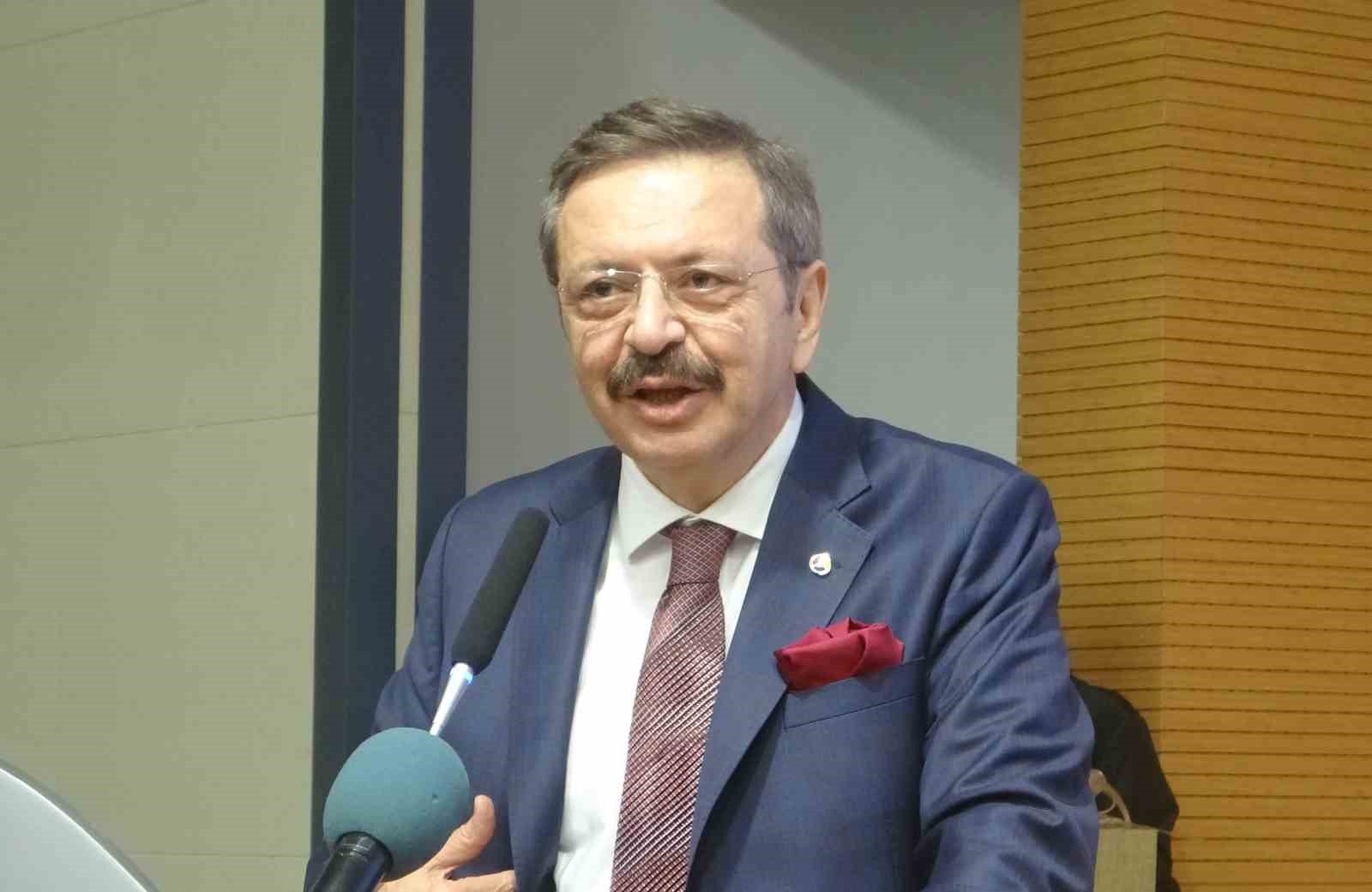 TOBB Başkanı Hisarcıklıoğlu: "Dünyadaki durgunluğa rağmen Adana yılın ilk 3 ayında ihracatını yüzde 9 artırdı"
