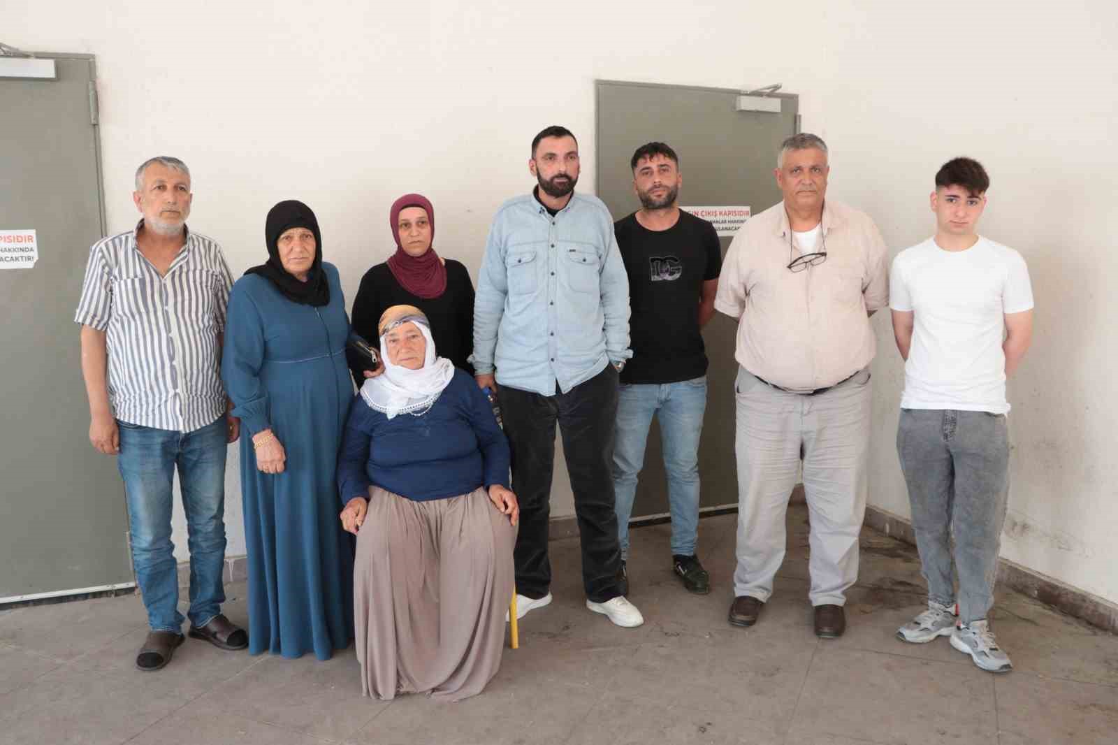 Güvenlik kamerasını polise neden verdin’ deyip, yöneticiyi 9 yerinden bıçakladı