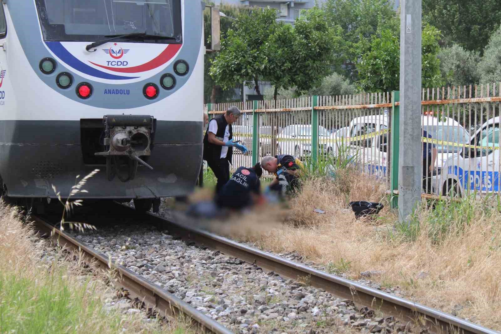 Aydın’da trenin çarptığı 18 yaşındaki genç hayatını kaybetti
