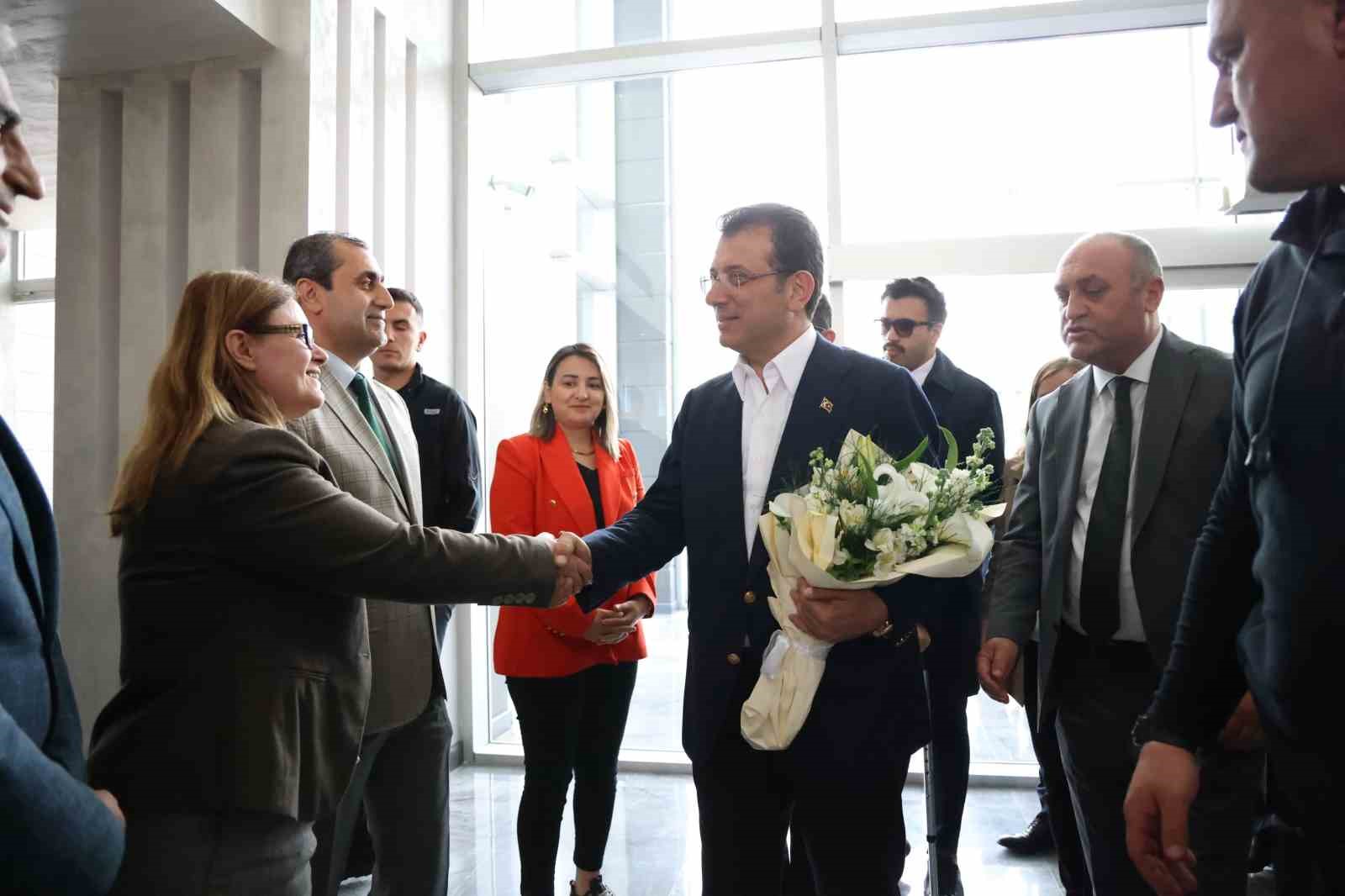 İBB Başkanı İmamoğlu’dan Çekmeköy Belediye Başkanı Çerkez’e tebrik ziyareti

