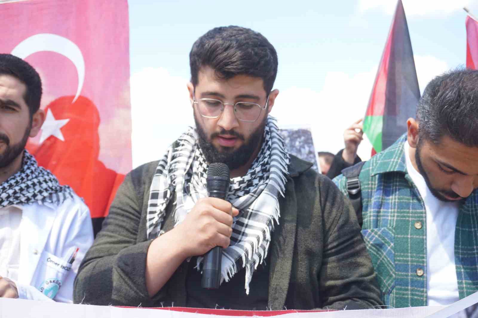 Edirne’de üniversite öğrencilerinden Gazze’ye destek protestosu
