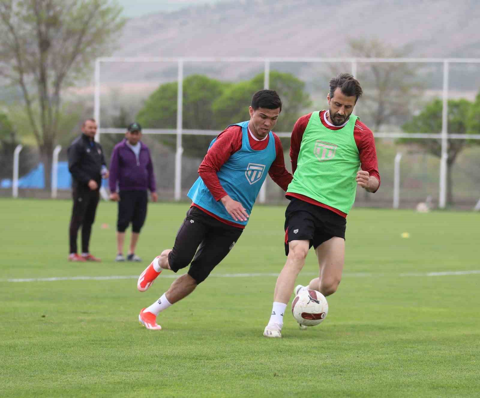 Sivasspor, Konyaspor maçının taktiğini çalıştı
