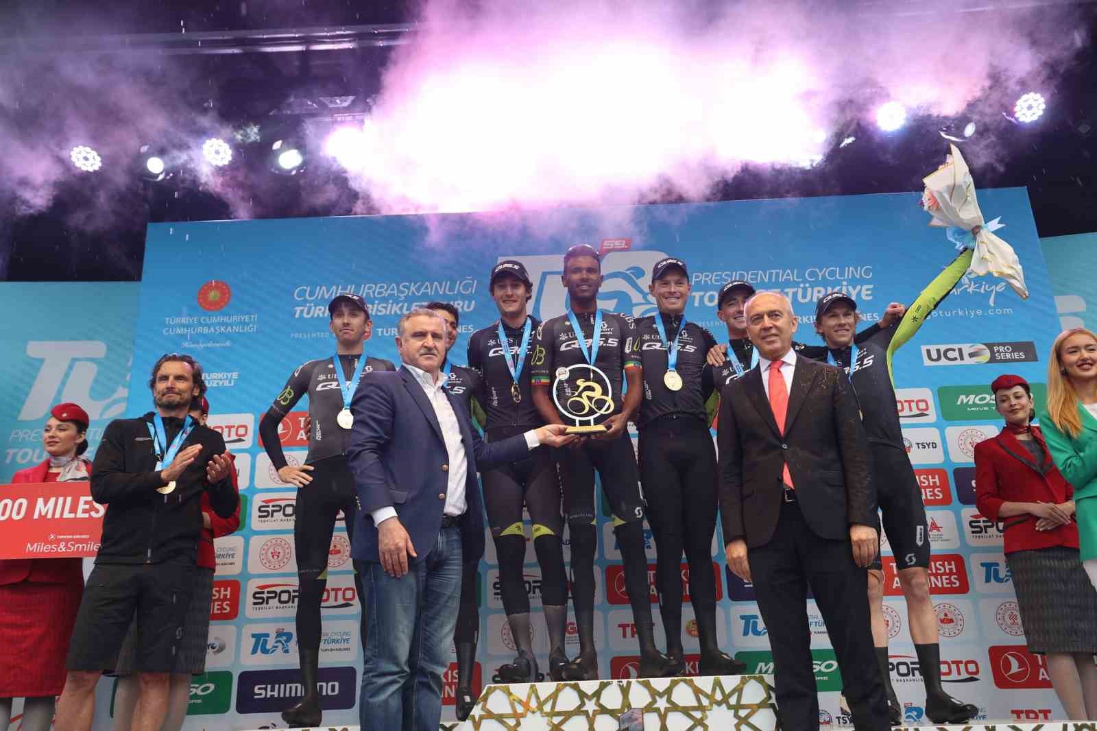 59. Cumhurbaşkanlığı Türkiye Bisiklet Turu’nun ödül töreni yapıldı
